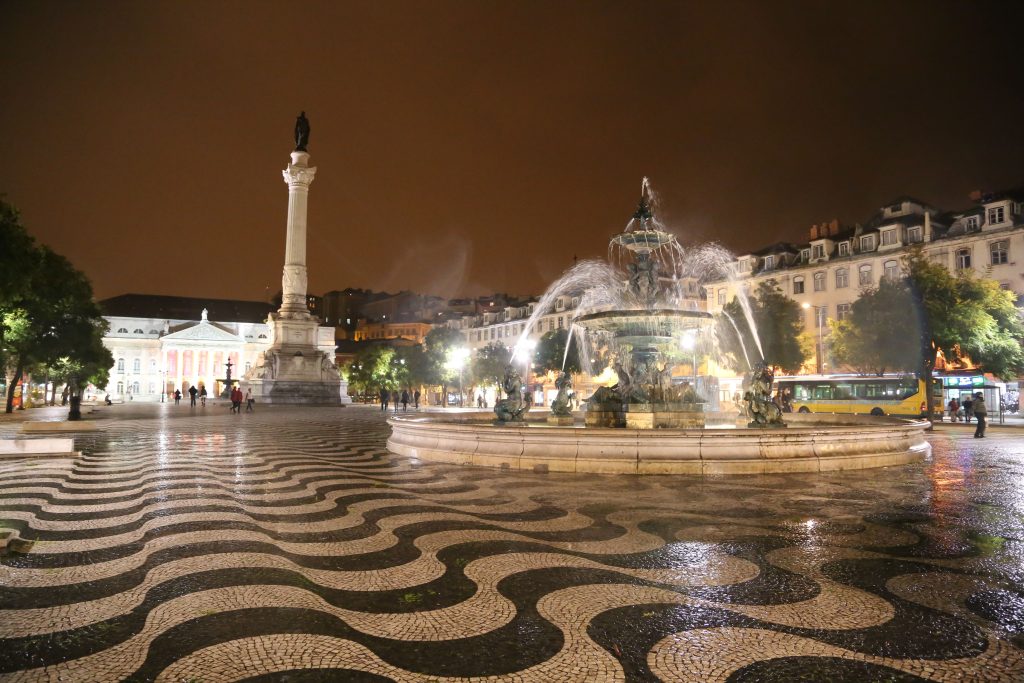 https://www.revistavoix.com/wp-content/uploads/2022/03/logo.png - 9 pontos turísticos de Lisboa que você precisa conhecer -